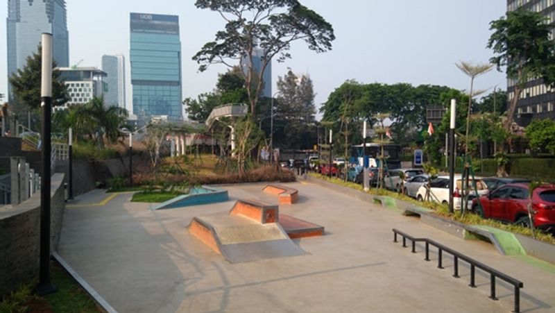Dukuh Atas Skatepark
